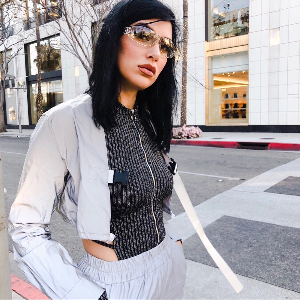 The Essential Reflector Jacket 💫 - Picture 2 of 4